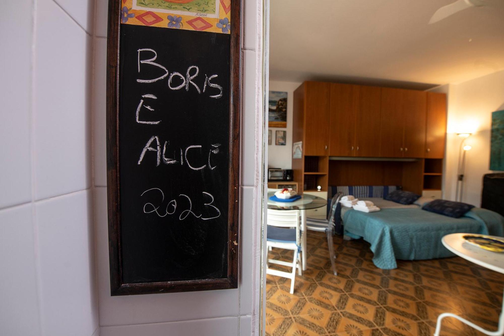 Appartement 239 - Casa Del Sole Vista Mare Moneglia - 5Minuti A Piedi Dal Mare - Parcheggio Privato Extérieur photo